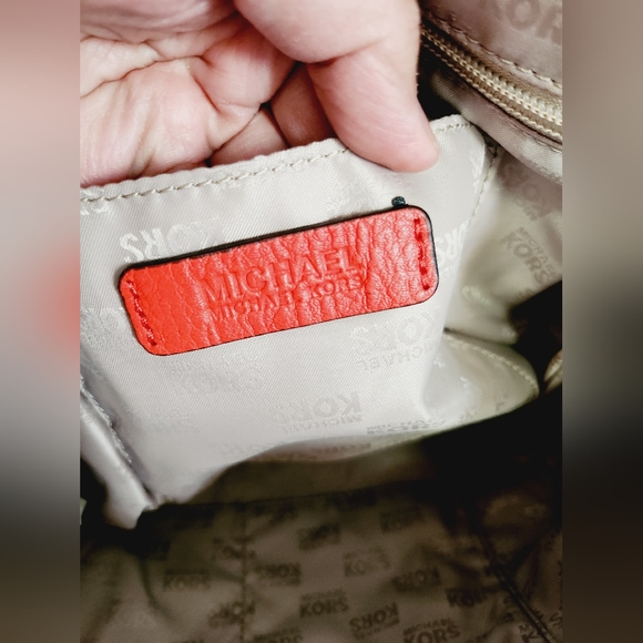 SOLD!Original Michael kors bag - Picture 14 of 16